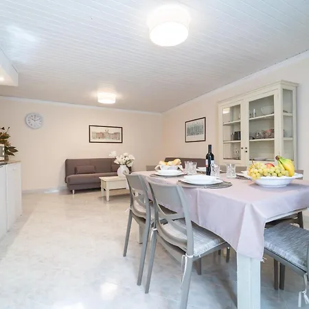 Gioberti 20 Apartment *